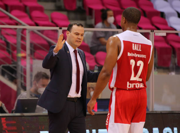 出了答案 出了答案