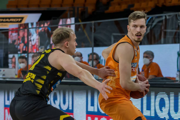 它解决了足 它解决了足